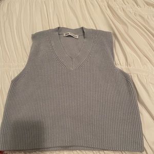 Zara blue knit vest size small worn twice dry cleansed twice